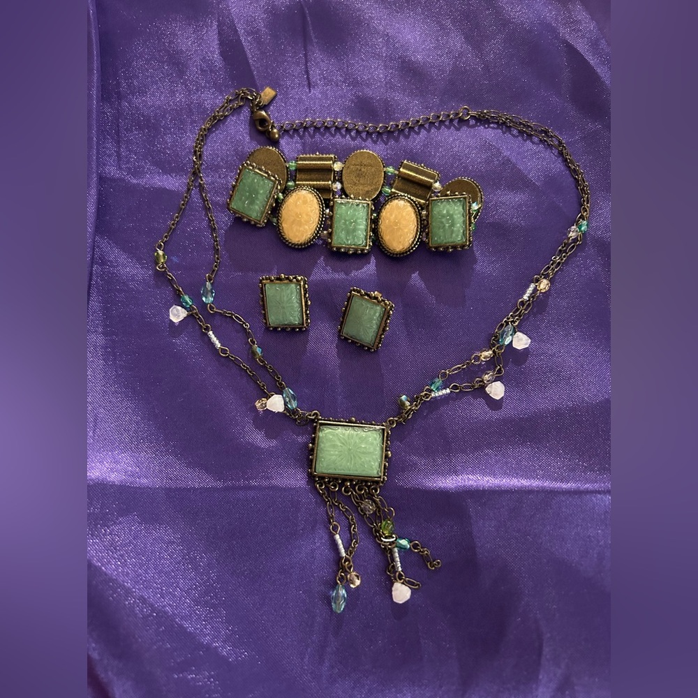 LIA SOPHIA Now and Zen complete jewelry set. Lady Remington line. AS IS - Picture 9 of 10